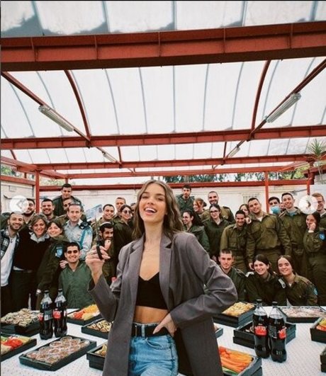 popular onlyfans nude picture