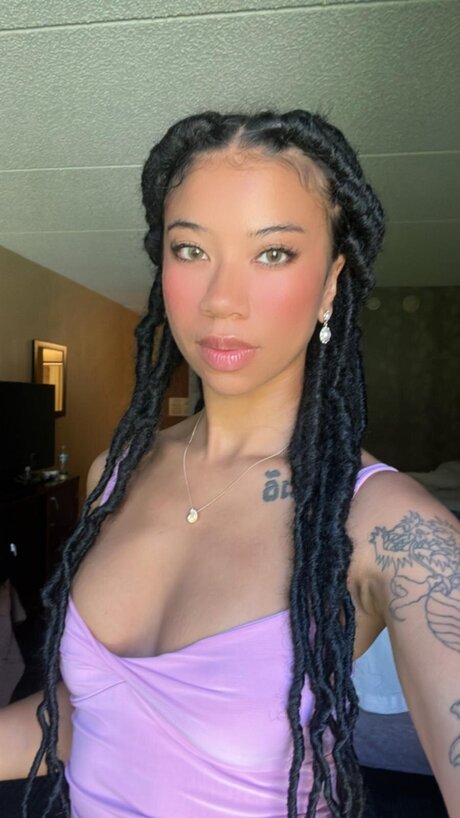 ameenagreen beautiful actress pic