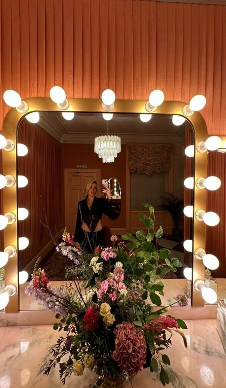 housewife onlyfans nudes archive