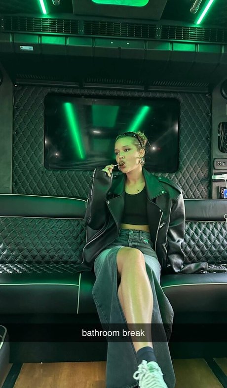 skinny asian teen onlyfans naked images