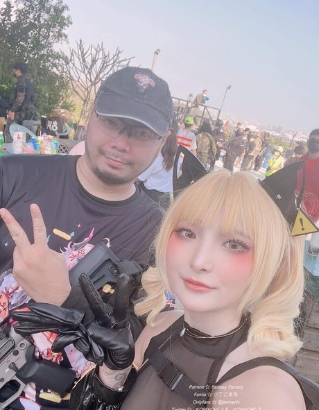 teen lesbian onlyfans sex image