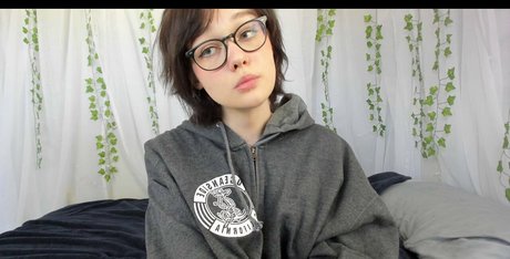 small tits asian onlyfans hot sexy galleries