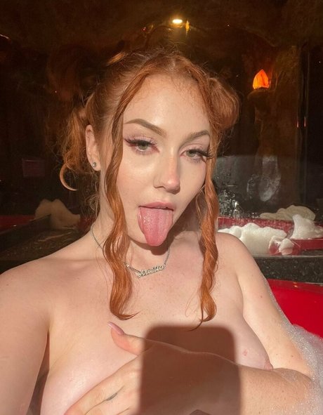 Ariettaadamsxxx model free image