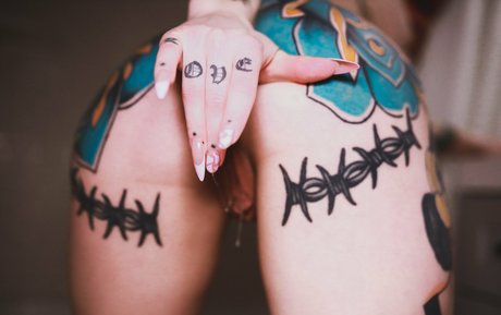 goddessloveless sexy actress image