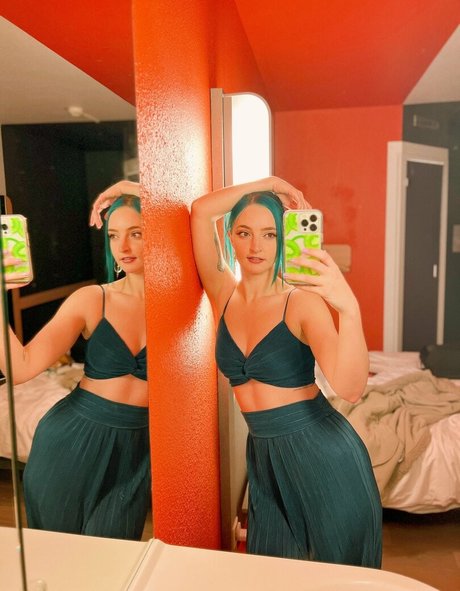 Littlesiha Profile photo