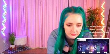 Littlesiha hd actress picture