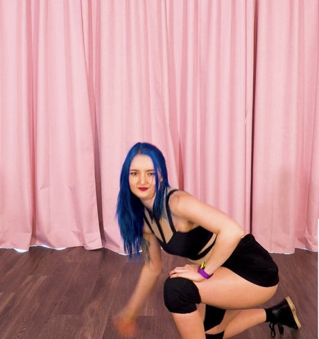 Littlesiha free pornstar archive