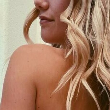 post op shemale onlyfans beautiful porn photo