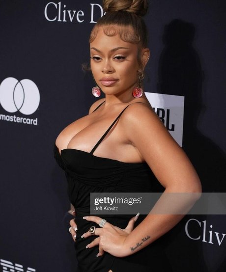 latto777 model beautiful archive