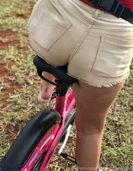 busty redhead teen onlyfans free xxx pics