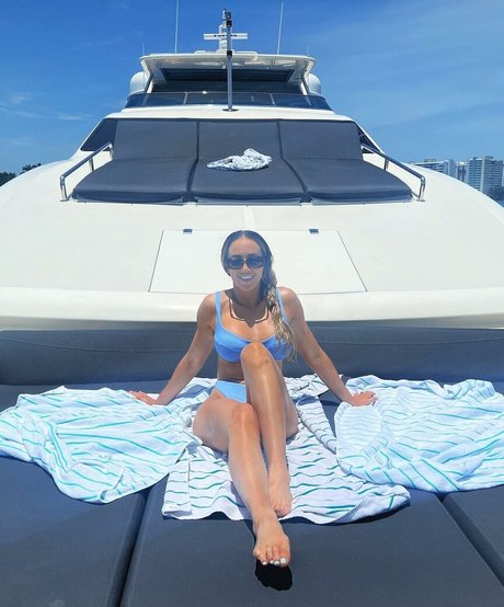 bride onlyfans sex picture