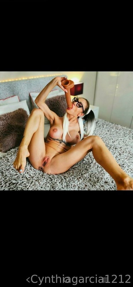 teen lesbian onlyfans free xxx images