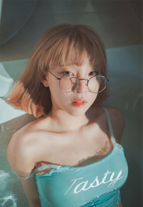 Inkyung adult star photo