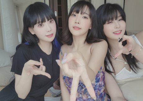 Inkyung adult model gallery