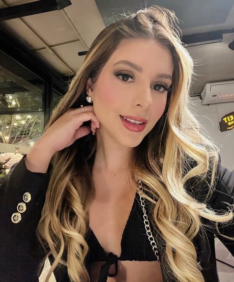 Carolina Paiva star hd images