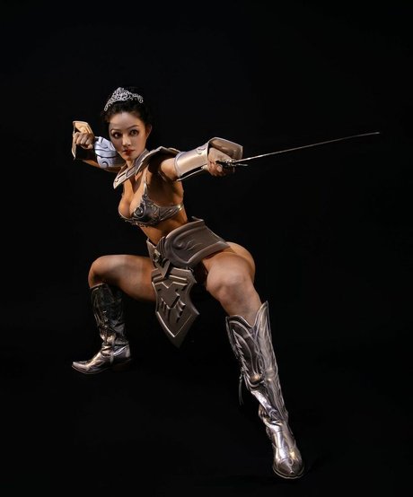 Yuan Herong pornstar photo