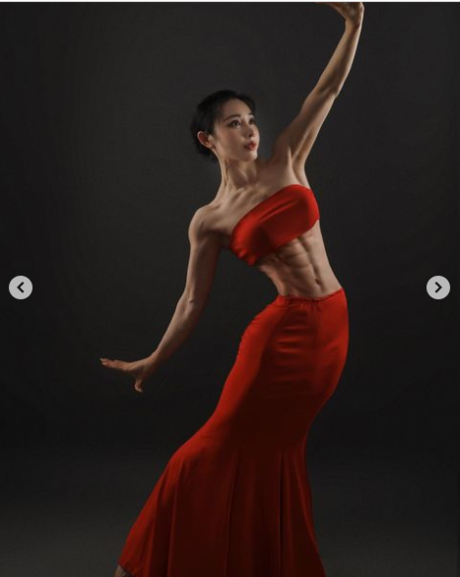 Yuan Herong star nudes photos