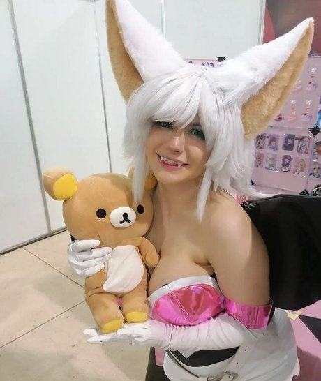 Punk Macarroni erotic actress pics