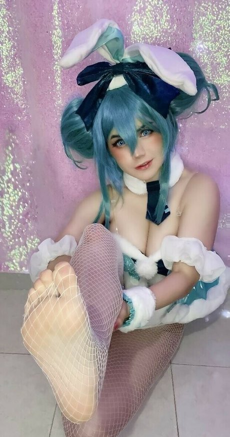 blonde girls onlyfans erotic image