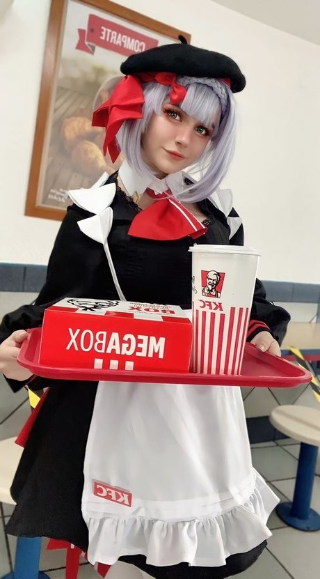 Punk Macarroni model top pic