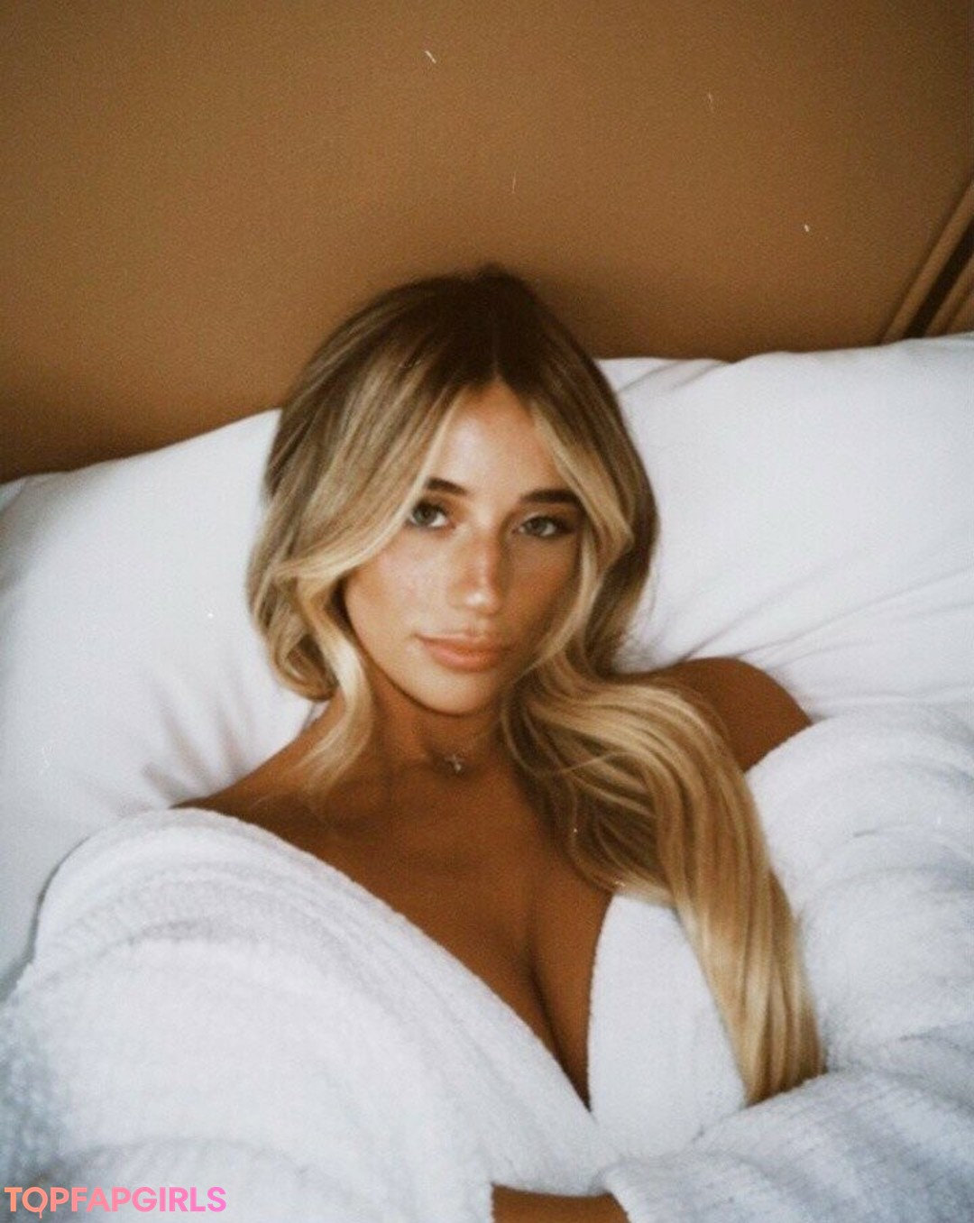 hadelinemope pornstar beautiful pictures