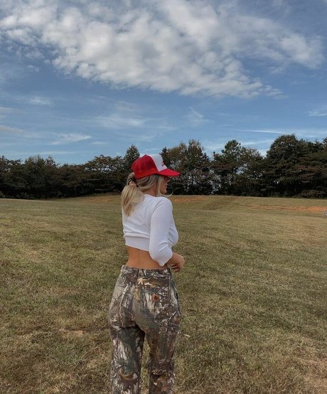 black onlyfans porno picture