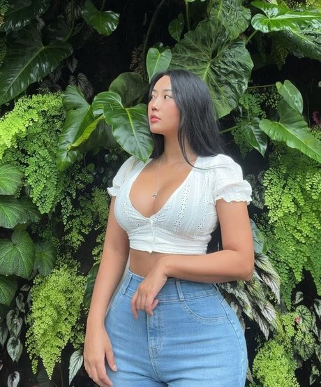 natural onlyfans naked pics