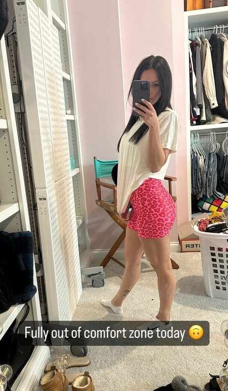 Brittney Atwood erotic actress pics