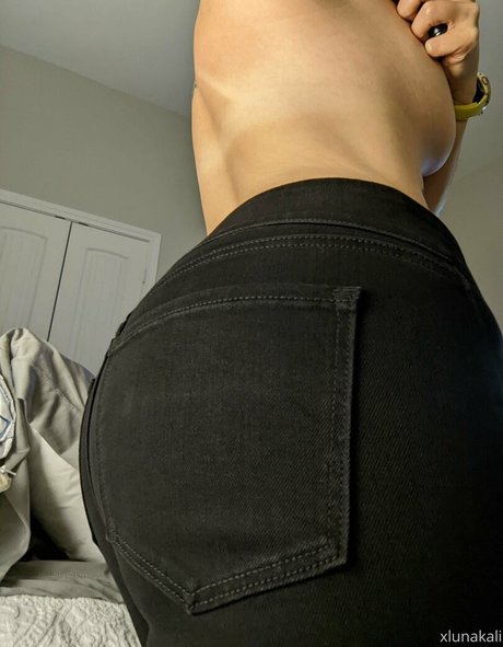 xlunakali Profile photo