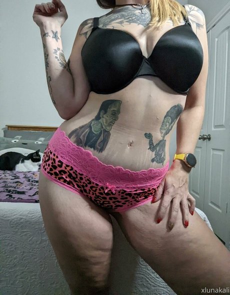 xlunakali sex star picture