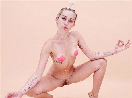 dripping wet pussy onlyfans hot sexy picture