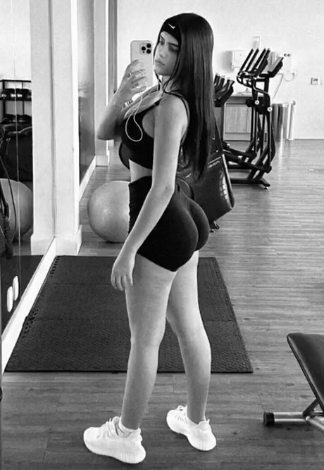 hottest mature onlyfans nude pic