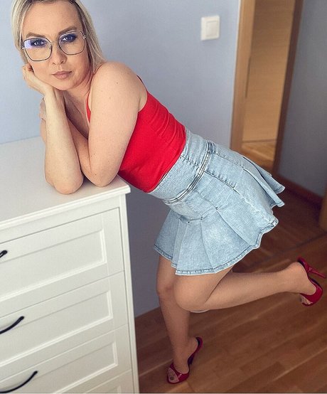 alex andra76 nude pornstar photo