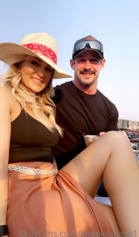 cheekschase1 sex pornstar image