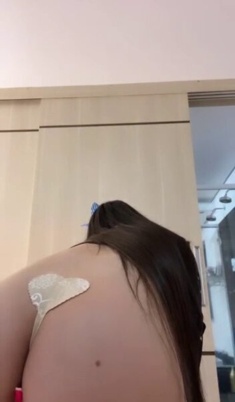 Juliana Bonde adult model picture