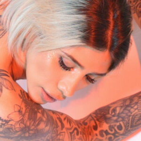 bri ts model nude photo