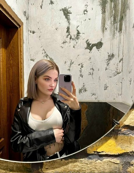 small tits asian onlyfans sexy xxx photo