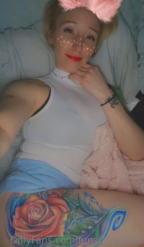 funsizesammi sex model photo