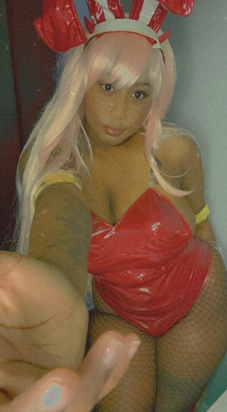 Xiouuu pornstar art picture