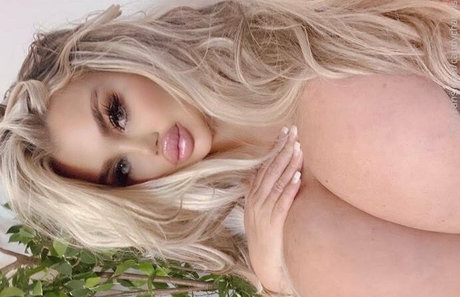 candycharms adult actress gallery