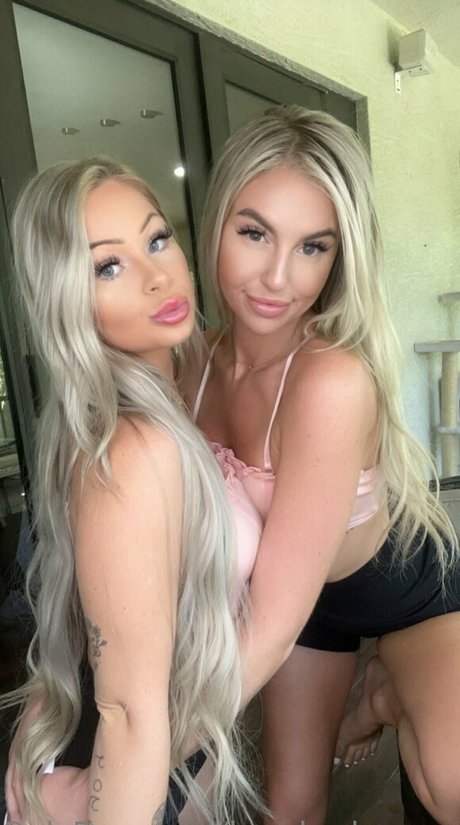 hooters onlyfans pornographic galleries