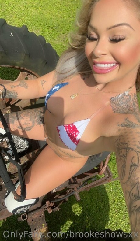 petite asian onlyfans sexy naked img