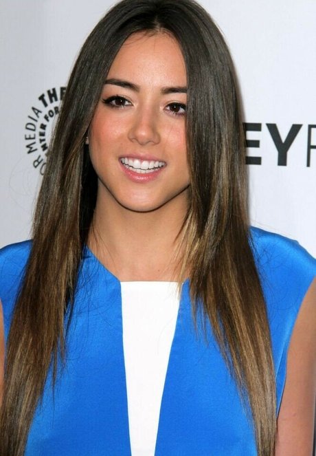 Chloe Bennet model beautiful gallery