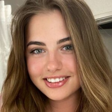 rayana ukr beautiful pornstar pics