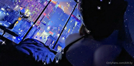 kltt3y adult model picture