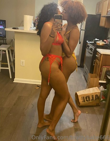 brattybabe666 model adult galleries