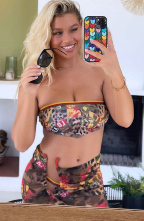 tranny onlyfans art naked gallery