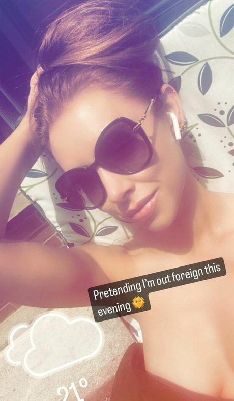 big tits skinny onlyfans free nude photo