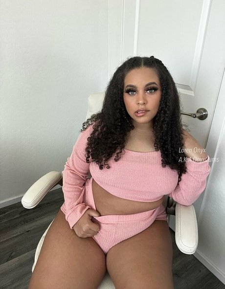 livinwithloren nudes pornstar archive