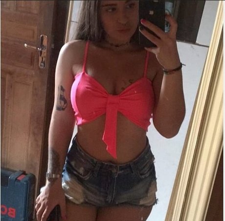 Bruna Junckes star erotic image